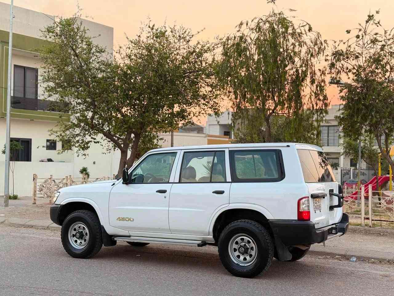 پاترول موديل ٢٠٠٢ محسن  بي بوياغ سعري ١١٤$معملةكةم
گيرو مةكينه و ئةكسل بةشةرت سةنةوي رقم هةمووي تازه يه    ليدراوي نيه بوياغي نيه. سونةري تيايه 
ناونيشان كةركوك شورجة 
رقم موبايل  *********** Singapore
