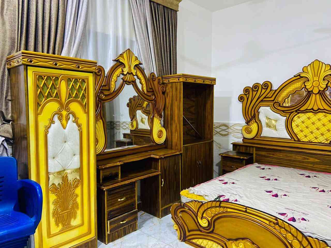 غرفه توج حطاطه خشب عراقي الصاج
استخدام قليل
 بسعر مناسب 
950الف وبيها مجال 
الرمانه البوعبيد الحويجه 
نقل وشد مجاني ‏‪***********
