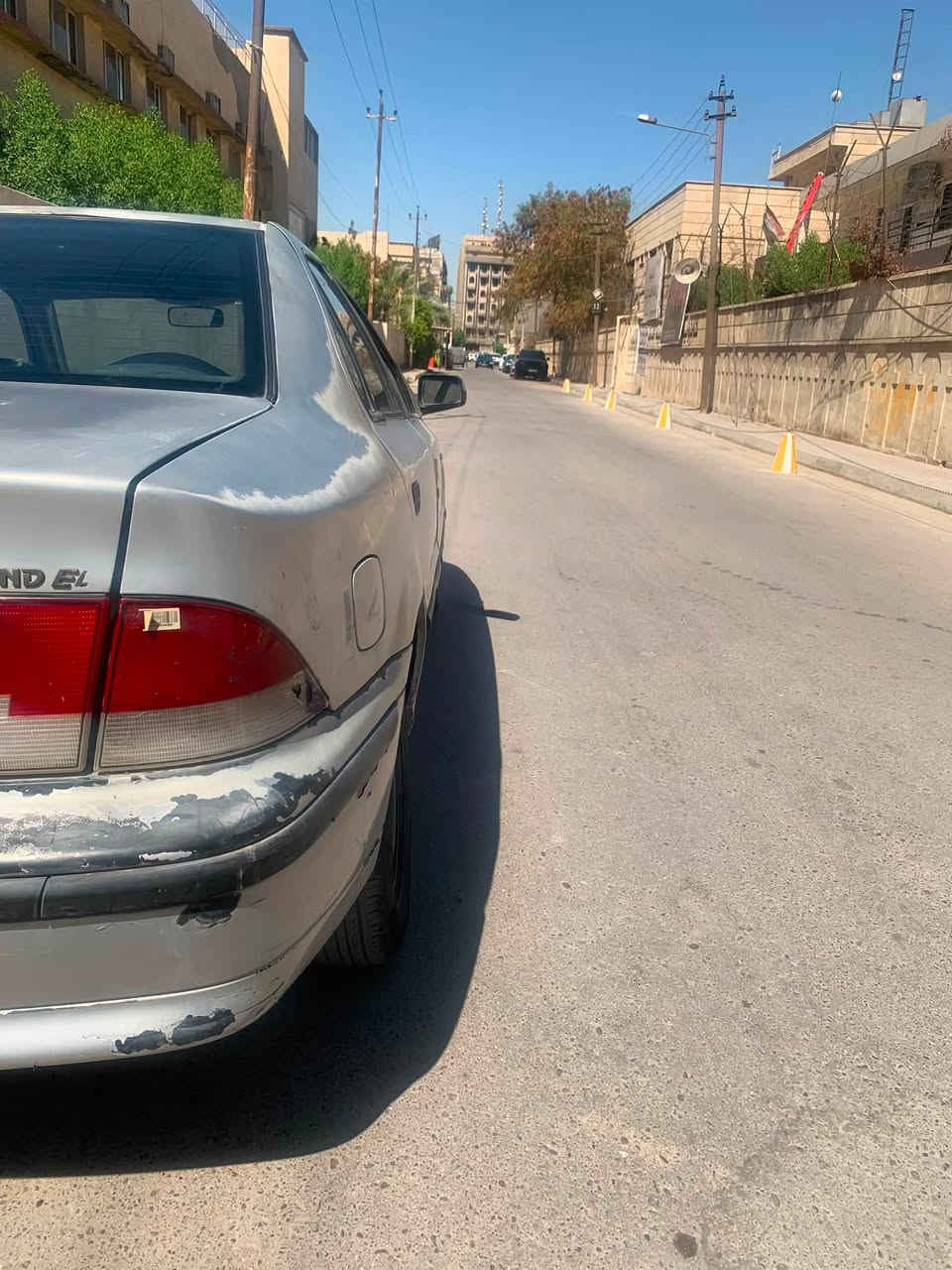 سلام عليكم البيع فقط سمند 2009 رقم  مشروع وطني بغداد باسمي تحويل ثاني كير محرك مكفوله فول جاهزه من كلشي بس تشغل وتطلع كير عادي  لون سلفر خصوصي سعرها ب32 وبيها مجال مكان بغداد الكرادة داخل مسرح الوطني رقم *********** الاتصال على رقم

