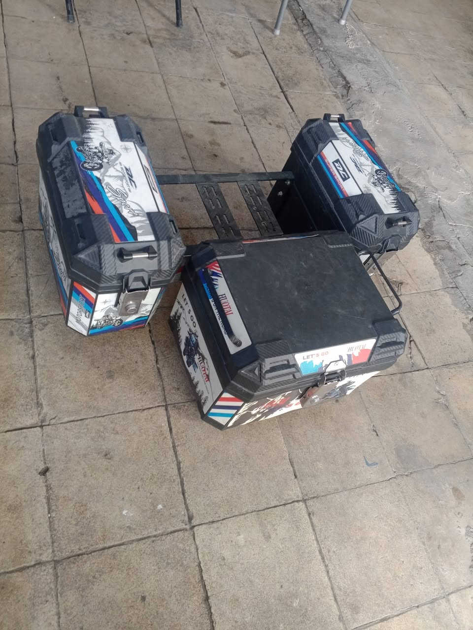 تهم صناديق لبيع جددات المكان بغداد البياع الخاص مفتوح 
***********
