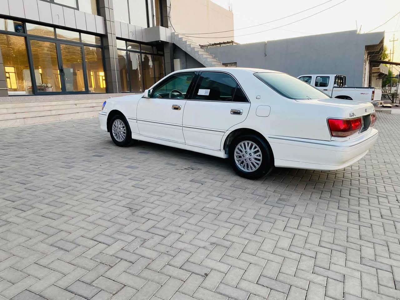 سةرةتا بةناوي خواي كةورة   
مةليكة مووس   2003.      D4.175. 
ناوزةرد داژبول نةجةف
3دووكمة پةردة. شاشة. ٤كوشن كارةبا. 
دوا كريستال. سكان كارةبا تةعديل سورعة
 گيرو مةكينة و اكسلو تةبريد بةشةرت 
دةعموو ليدراوي بةشةرت كةڤةر بةشةرت
كامل مةسروف.  بريكي بةسراوة 
٤تايةي تازةي لةزيرة.       كۆد كراوة ✅
٢بارجةي بوياخي اوروپاية بةبي دةعموو قرج
سعري 48$ ✅مةجالي برايانة
شوين سيدصادق. ***********فايبةر واستاب
