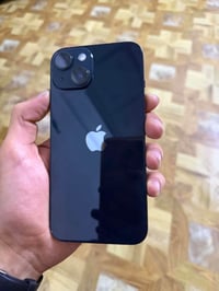آيفون ١٤ • آيفون ١١ • ١٢٨