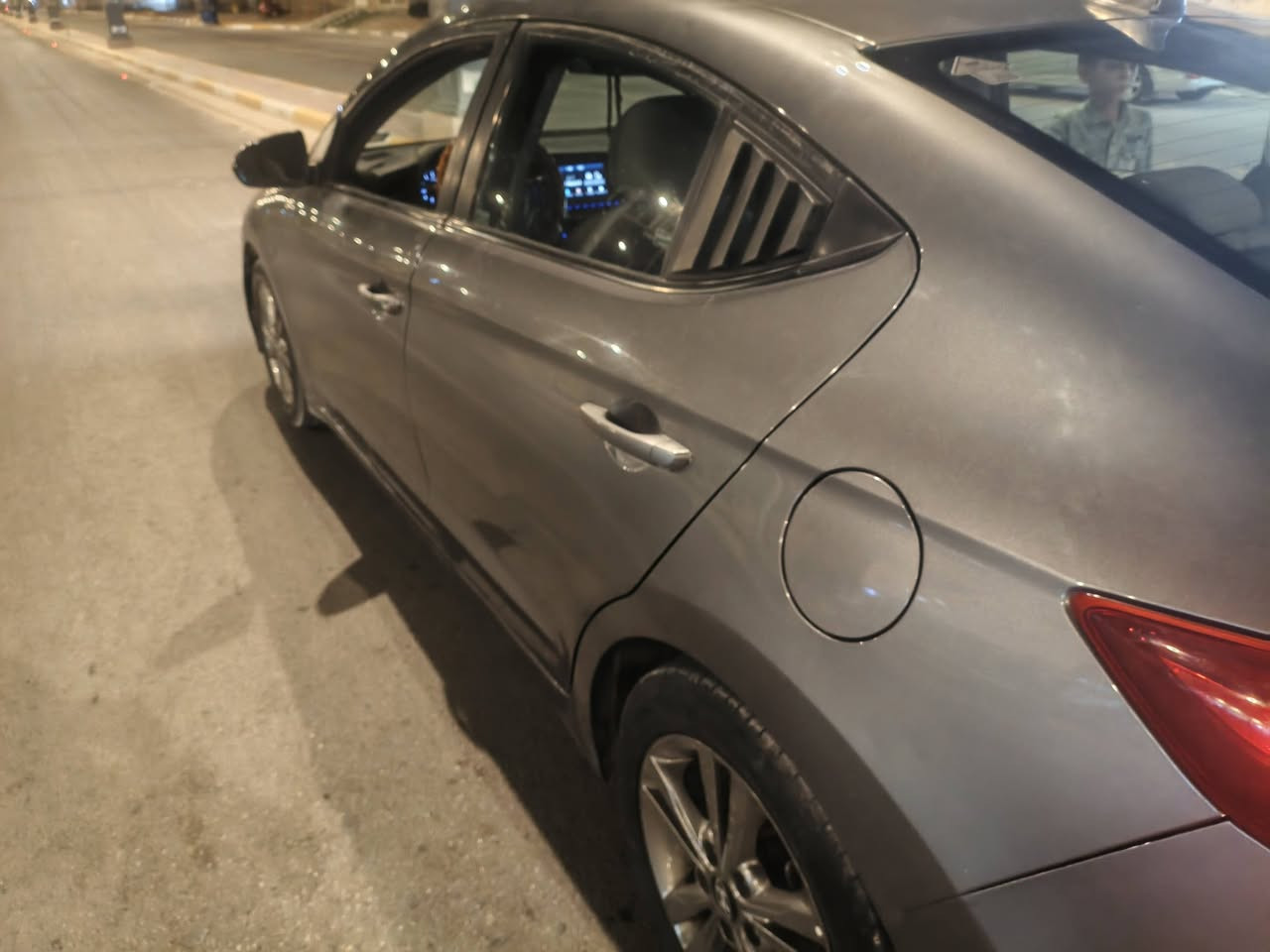 النترا 2118
اربيل تحويل او وكالة 

حادث امريكا بنيد فقط بدون داخل 

بالعراق بيها شخط باب الورى الصدر مرشوش وشوية من جاملق بدون اي تعمير او دك ولا فتح ليبل واحد عدا البنيد 

تحكم ستيرن كامل 

شاشة اعطال 

رادار بالمري 

حساس ويالة 

ويل كروم 

وضعيات قيادة

مراوس بجاجر كون سعرها معقول 

*********** بيه واتساب 
مكان سيارة كربلاء 

..
