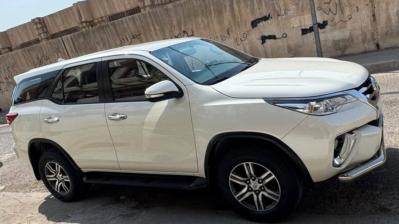 Toyota fortuner 2016
دبل اکسل

٤ سلندر ٢٧٠٠

رقم اربیل

تبرید ثلج

سیارە نضیفە کلین 

تحکمات استیرن

٧ راکب

شاشە کار بلی

اشایر بالمری

کیر مکینە تبرید بشرط 

نظام ECO, Power Mode

تحویل مباشر بأسمی السیارە

رقم سنوی جدید

کامرە خلفی امامی

سیارە مکفولە

Wattsapp: ***********
