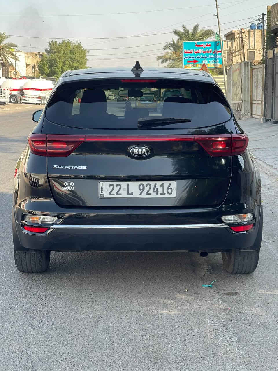 كيا سبورتج 2022 سيارة جديدة 

 المحرك: 2400 GDI

 المشي: ماشية 60 ألف

 الرقم: أربيل

 الحادث: تبديل باب السايق فقط (بدون دواخل)، وبيها
تعديل بارد بجاملغ السايق فقط.

 المكان: بغداد - البلديات

 السعر: 165 ورقة

 للتواصل: ***********
