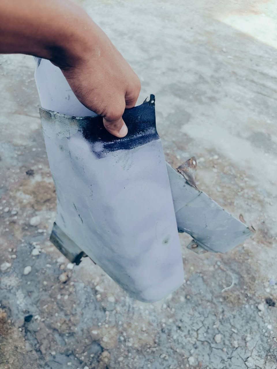 تفصيخ اسيا بستا وبريجو غراض نضاف وعل شغل مكاني. حله شارع 80مال كربلا رقمي ***********
