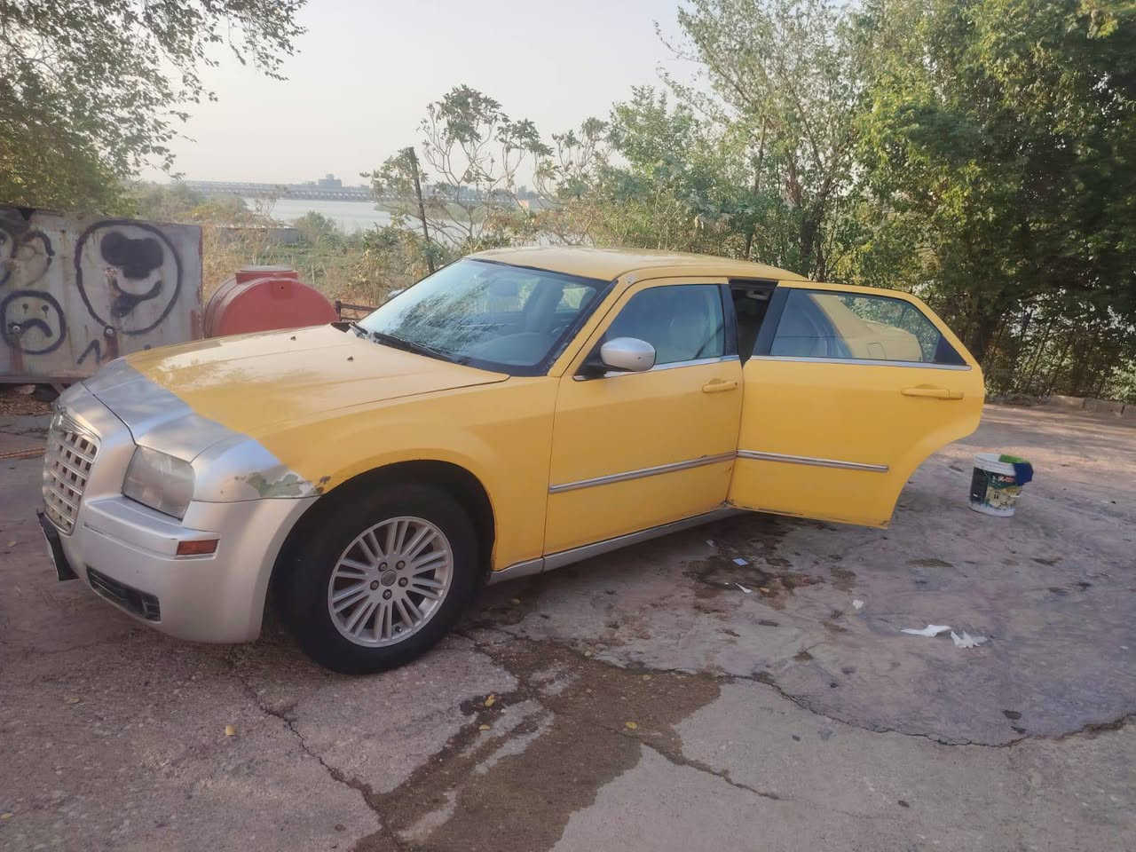 وباما 2009 بسمي السنوية ساقطة رقم بغداد حادثة باب السايق شوية من التكمة فوك الباب السيارة علية غرمات تنزل من السعر محرك وكير وتبريد تدفئة صدر خلفي أمامي جديد تخم تاير سيارة حلوة داخل عسلي خطة بغداد كوت
مكان السيارة كوت مركز المدينة 
السعر 95 بيها مجال 
‏‪***********‬‏
‏‪***********‬‏
وباما 2009 بسمي السنوية ساقطة رقم بغداد حادثة باب السايق شوية من التكمة فوك الباب السيارة علية غرمات تنزل من السعر محرك وكير وتبريد تدفئة صدر خلفي أمامي جديد تخم تاير سيارة حلوة داخل عسلي خطة بغداد كوت
