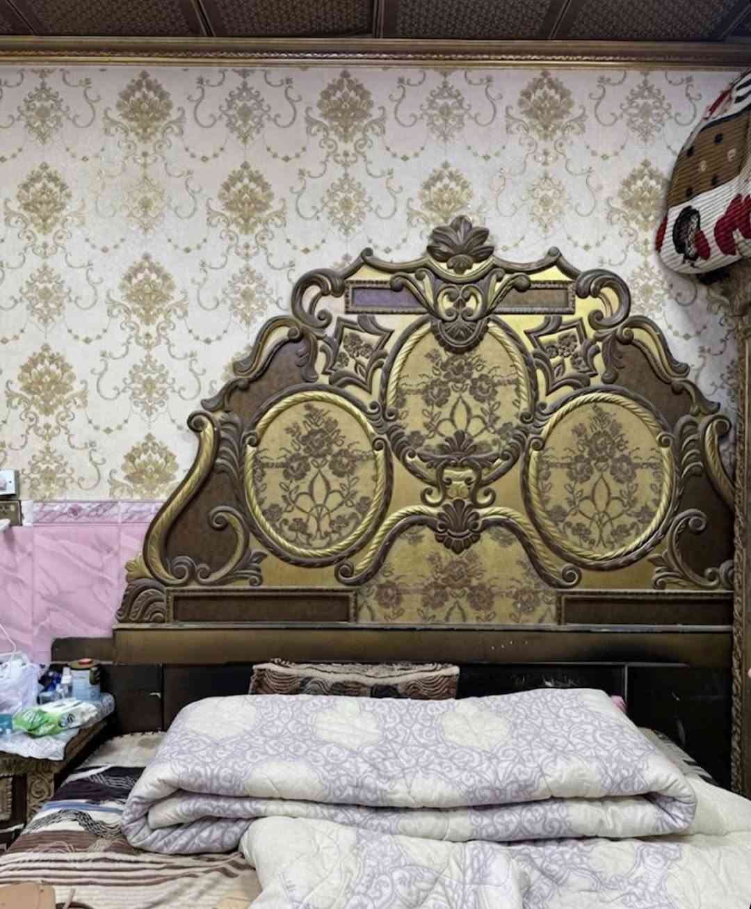 غرفة للبيع كويتيه سعر 750 بيها مجال
***********
