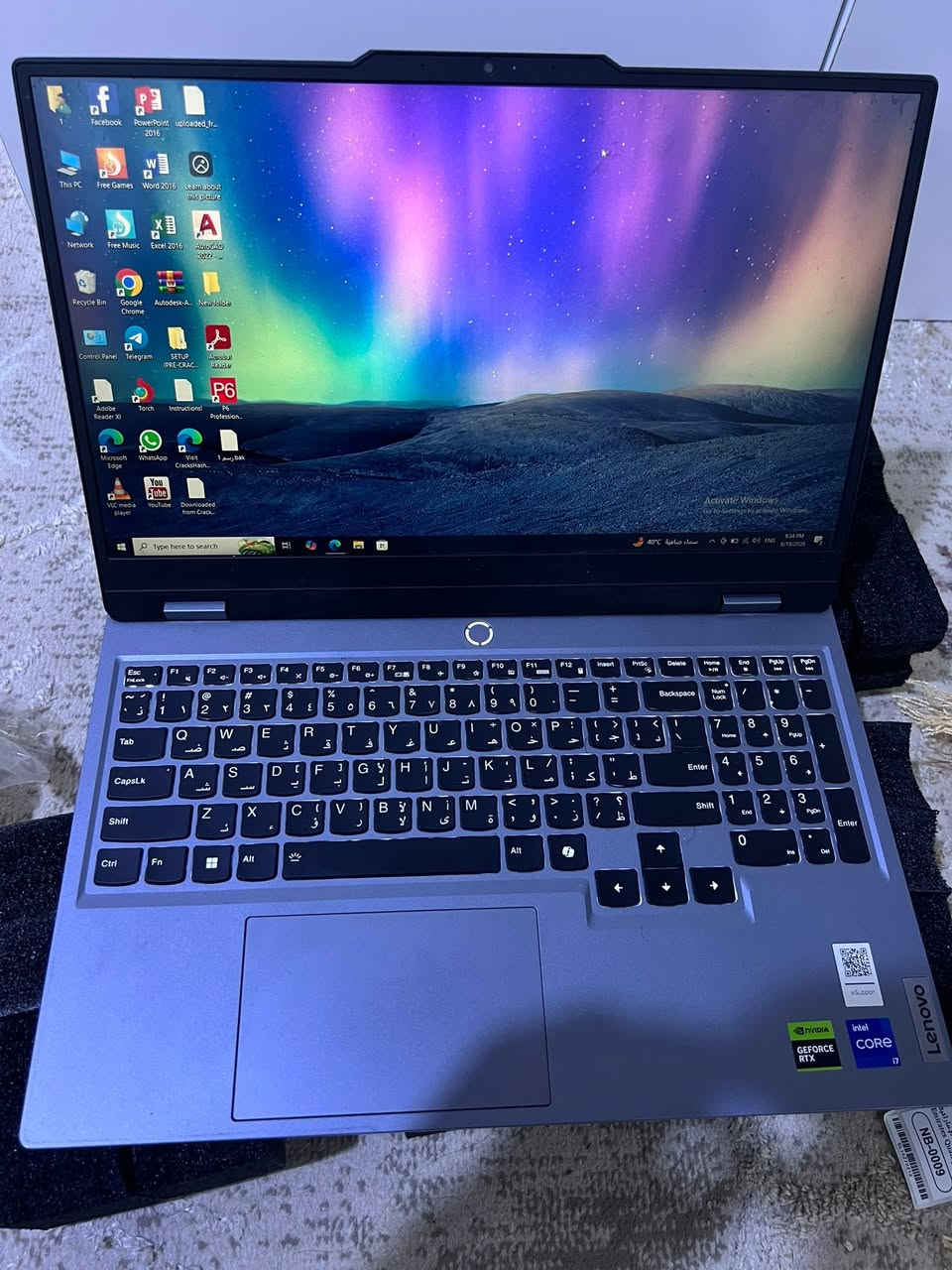 للبيع: لابتوب Lenovo LOQ 15IRX9 بحالة ممتازة
المواصفات الفنية:
 المعالج: Intel Core i7-13650HX (الجيل 13 - 14 نواة)
 كرت الشاشة: NVIDIA GeForce RTX 3050 بسعة 6GB GDDR6
 الذاكرة العشوائية (RAM): 16GB DDR5
 التخزين: 512GB SSD NVMe سليم وسريع جداً
 الشاشة: 15.6 بوصة FHD تردد 144Hz مع ألوان ممتازة 100% sRGB
مميزات الجهاز:
 مناسب جداً للألعاب الحديثة والبرامج الثقيلة (التصميم، الهندسة، والمونتاج).
 شاشة دقيقة الألوان (100% sRGB) ممتازة للمصممين وصناع المحتوى.
 معالج قوي جداً من فئة HX المخصصة للأداء العالي.
السعر المطلوب: 1,000,000 دينار عراقي (قابل للتفاوض البسيط)
المكان البصرة 
***********
