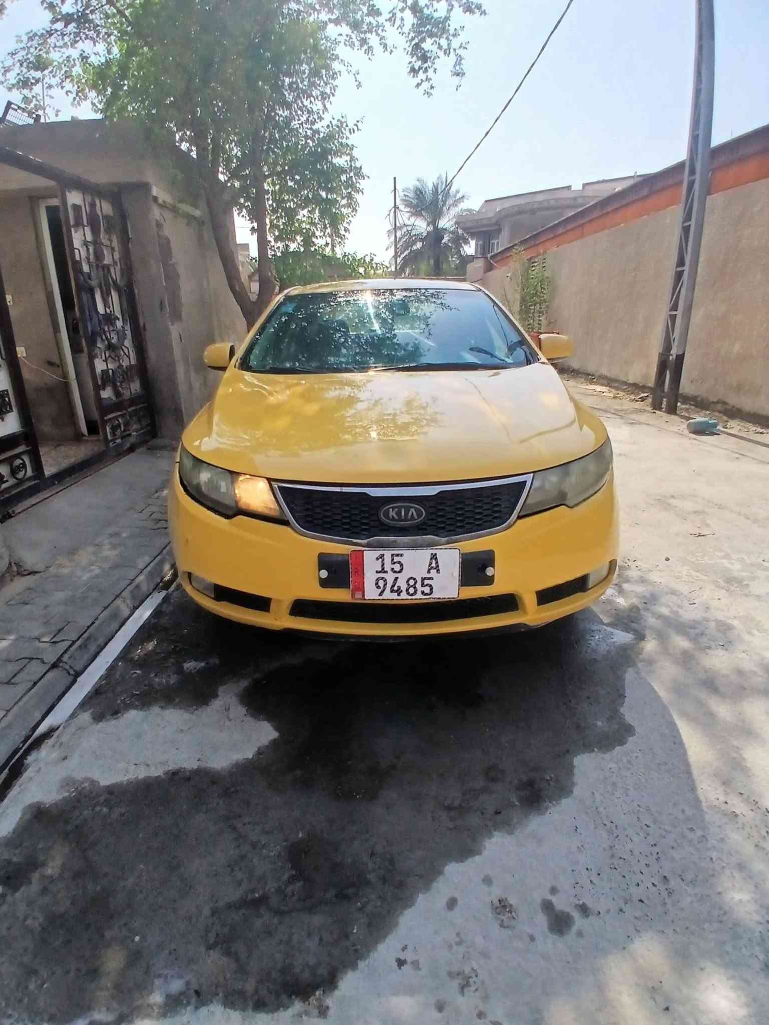 سلام عليكم كيه فورتي للبيع او مراوس  السياره وارد امريكي السياره بيه ضربه بل خلف ما عابره الضربه رقم السياره انبار السنويه 31 السياره بسمي   مداور ثاني يوم السياره هيئه غرامات مصفره  بيه تخم تاير جديد وحداديه جديده ومكان السياره بل سماوه مركز المدينه  السعر 70 وبيه مجال لاتصال والاستفسار على رقم الهاتف ((***********))
