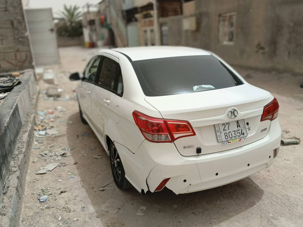 بايك D20 نضيفه بيهه دعمه بسيطه مبدل دعاميه اماميه ولايت عكس السايق والمدگر الامامي مصبوغ والباب  وره السايق بي صبغ وكسر بالدعاميه الخلفيه فقط رقم ناصريه مشروع وطني  السعر 55 ورقه //***********//البصره خور الزبير
