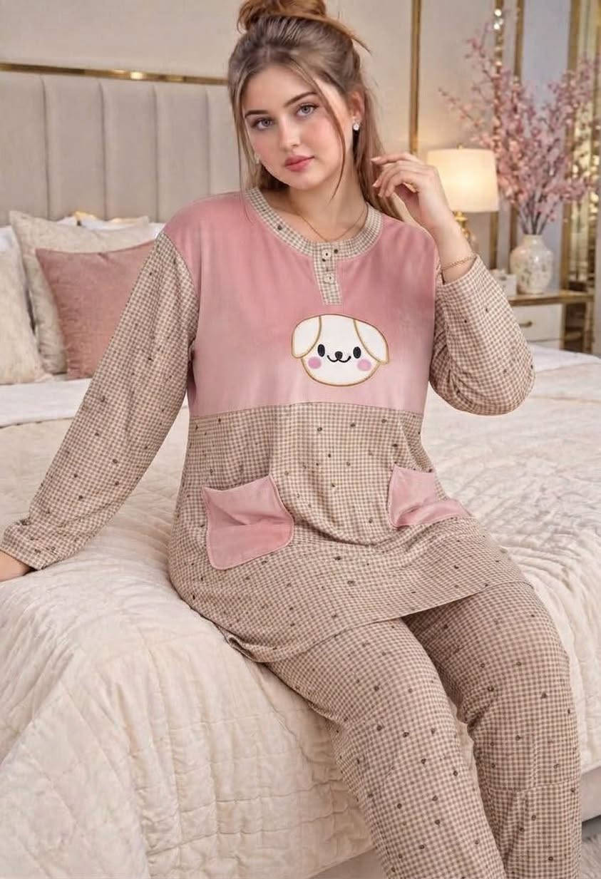 تراك قديفه سوفت درجه اولى 
قياس l xl xxl 
السعر 10 فقط

