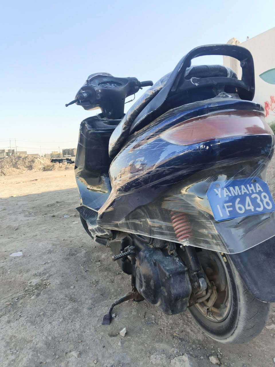 دراجه للبيع ما مفتوحه ومستعجل مكاني بابل الحمزه الغربي اعرضها 300 وبيها مجال نقصها ضفيره وشحن باتري بس وجامه اماميه مكسوره رقم واتساب ***********
