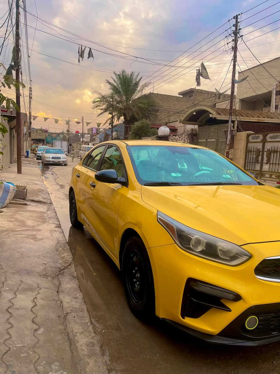 السلام عليكم فورتي 19 مكفوله كفاله عامه محرك 200 دوش كير سفتي بلادي ماشيه 130
شاشه دواره

تحكمات ستيرن 

منظومه غاز 

رادار توقف ذاتي 

شاشه اعطال 

شاشه دواره 

٣ انظمه قياده 

سعرهة 125 وبيهه مجال حك الجيه 

*********** بغداد
