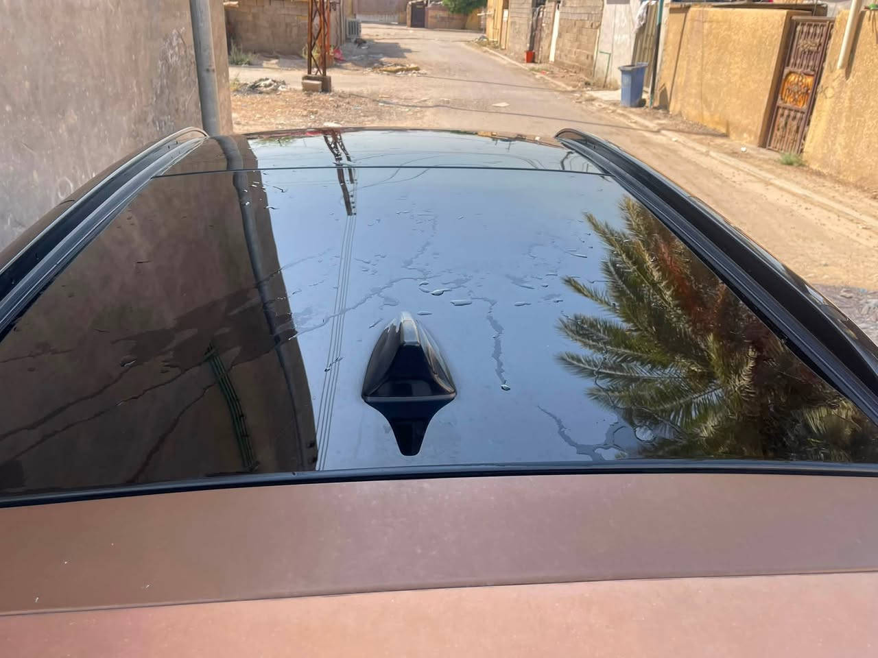 سبورتج موديل 19 وارد امريكي سياره بيها باب صبغ وتعديل خلف السائق و البنيد تعديل وصبغ قطعتين فقط وسياره جديده مال بيت ماشيه خمسين الف فول مواصفات واحد على واحد  بصمه و مري بنراما  توقف ذاتي تحديد مسار اشاره حساسات خلفي امامي شاشه السعر 150 قفل الرقم ***********
