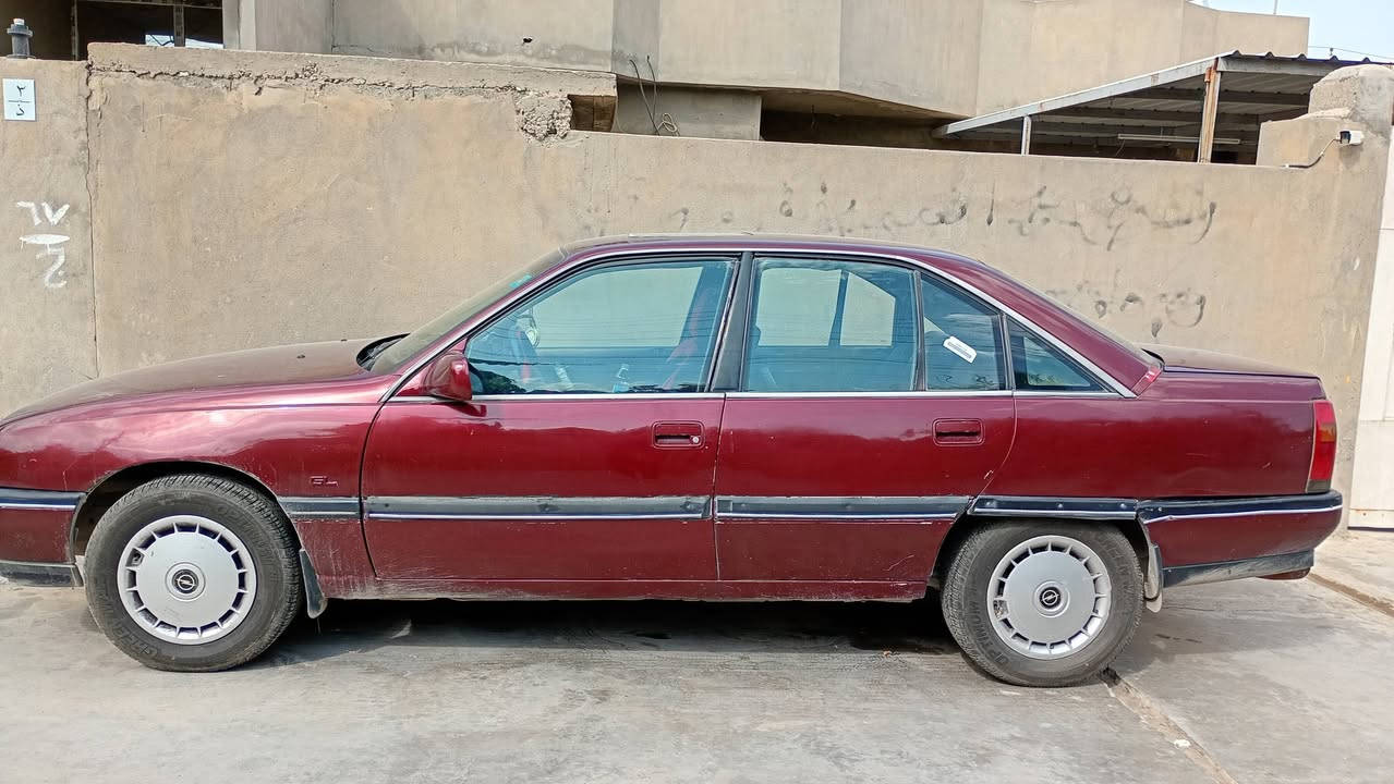 اوپل اوميگا موديل 1988بسمي وره قه بنزين سنويه 2031 يسقط شرط تحويل كير مكينه بشرط سعر 30$بي مجال عنوان كركوك رقم موبايلي***********
