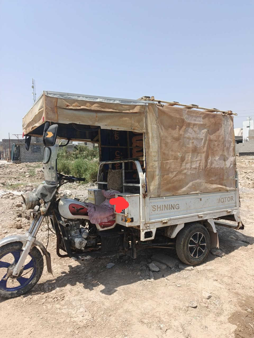 ستوتة للبيع رقم إنكليزي سنوية لحد ٢٠٣٠ موديل ٢١ بلادية جاهزة رقم *********** مكان بعقوبة سعر ٢٥٠٠ بيها مجال
