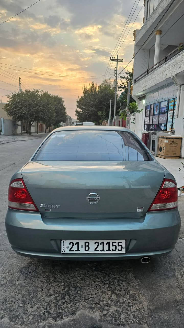 سەنی کۆری تۆماتیك ٢٠٠٨
ڕەقەم سلیمانی
ناو زەرد
تایەی تازەیە زۆر ڕێك جوانە
جام کارەبا
پێنج پارەچە بۆیاخە لە سەر ساخی بۆ کاڵ بونەوە کراوە

نرخ ٧٢ گەڵا مجال

***********
*********** السليمانية, العراق
