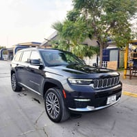 جراند شيروكي V8 • ٢٠٢٢ • بدون صبغ