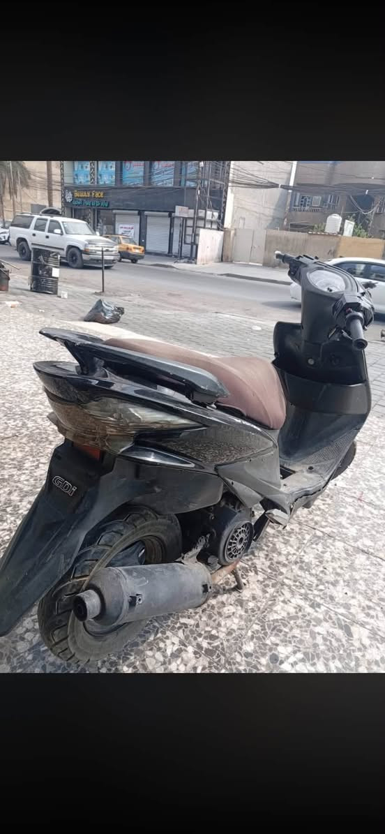 سلام عليكم دراجه ادرس لبيع دراجه خير من الله بيه نقوصات شويه سعر ٢٠٠بيه مجال شويه تواصل ***********
