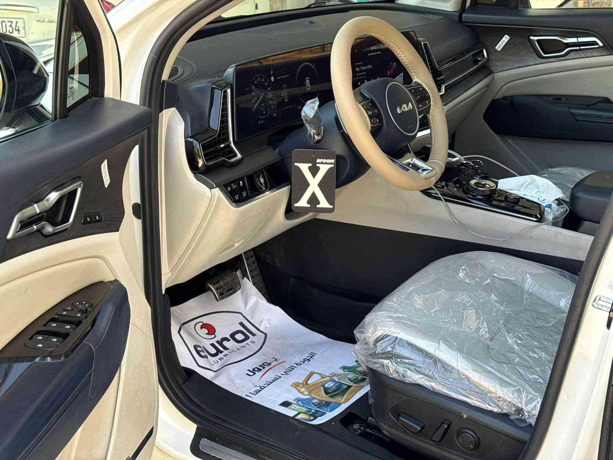 .
يا الله 🙏🏽
سبورتج 2022 برستيج  فول مواصفات
*********** ☎️للاستفسار 
اعلى مواصفات بالسبورتج 1/1 
ماشية 87 الف بالكيلو 
بانوراما 
5 كامرات
اوتو بارك
تشغيل عن بعد
كشنات جلد وكهرباء وتدفئه تبريد
شفتات ستيرن
شاشة متصل
اوتو هولد
صندوك كهرباء
مرايات شفط واشاير
ترحيب وبصمه ابواب
رادارات 
باقي مواصفات البرستيج المعروفه 
سعر 167$ بيها مجال 
بيع او مراوس 
سونار وكل تفاصيل بالمنشور 
مكان السيارة بغداد السيدية📍
