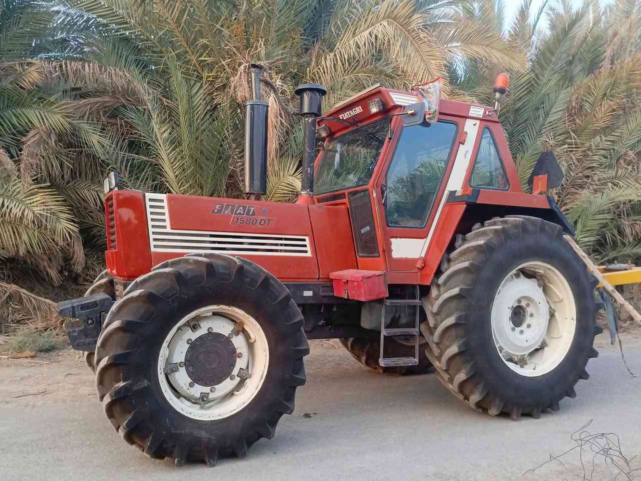 السلام عليكم مكينه فيات للبيع 1580
مكينه جديد كلش عله وضع الشركة مكينه بلاديه
تخم تاير تبريد وين السويج  مكينه ما عايزه برغي جاهزه من كلشي المكان الديوانية قضاء الشاميه 
الاستفسارا.    ‏‪***********‬‏
