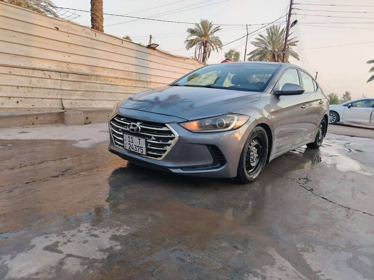 النترا 2018بيها بنيد صبغ اثر جراد بدون دواخل وبيها الدوسة جوة باب السايق صبغ السيارة بسمي
مكان السيارة بغداد 
السعر ١٢٠ وبيها مجال 
***********
النترا 2018بيها بنيد صبغ اثر جراد بدون دواخل وبيها الدوسة جوة باب السايق صبغ السيارة بسمي
