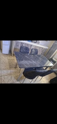 ميز طعام • ديوان • دوره