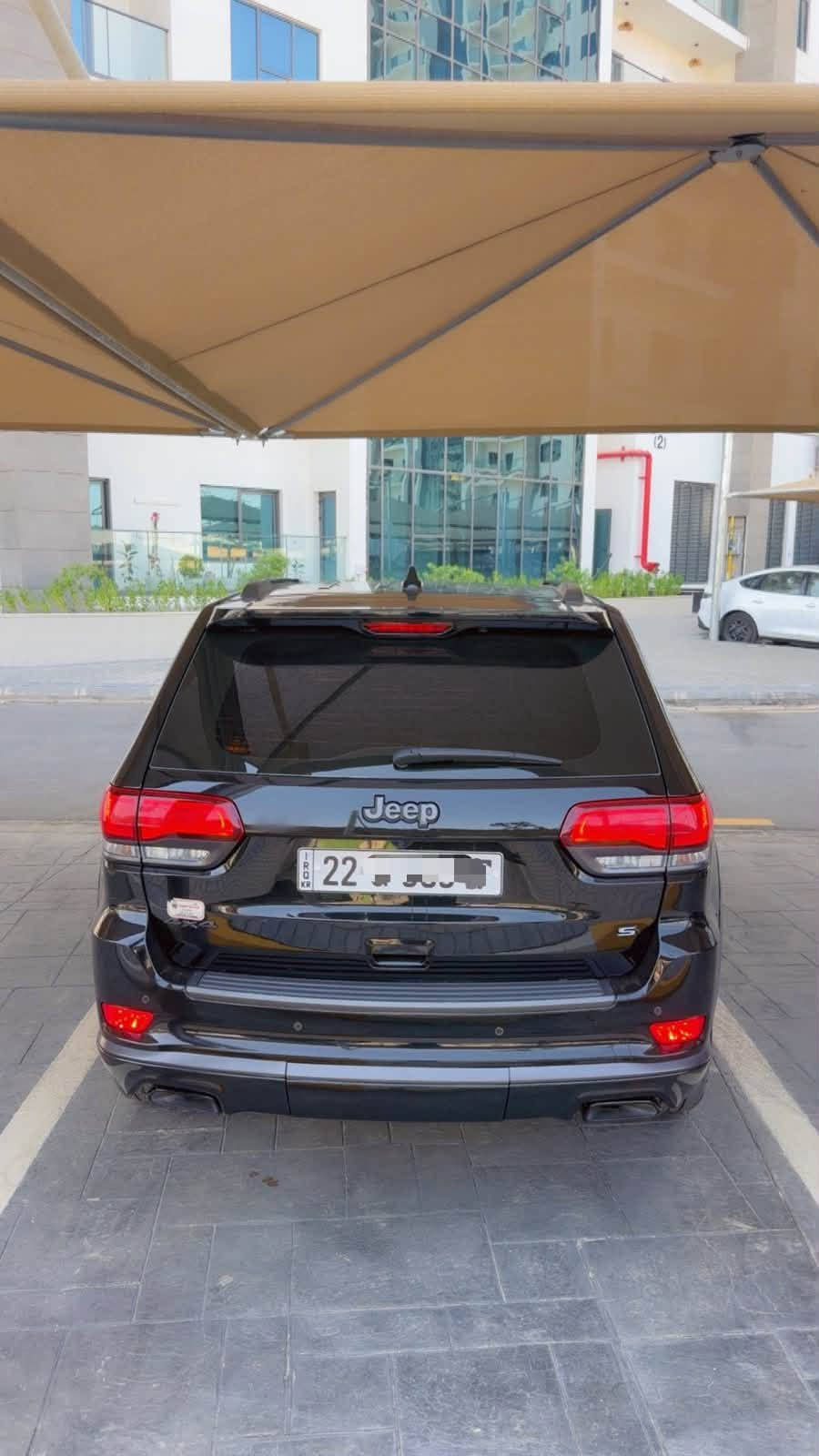 السلام عليكم
للبيع جيب S خليجي 
وكاله شركة هارلم 
الموديل : 2019 
العداد : 75 الف 
رقم أربيل  تحويل مباشر
المواصفات 
🔹بانوراما
🔹بصمه + تشغيل عن بعد 
🔹كراسي جلد +تحكم كهرباء + تدفئة 
🔹تحديد مسار + نقطه عمياء 
🔹صندوك كهرباء
🔹دفع رباعي + مودات قيادة4x4 
🔹حساسات خلفيه + اماميه 
وبيها بعد هواي مواصفات المعروفة
السياره نظيفة ومكفوله من كلشي كير محرك تبريد صدر كهربائيات  عدا بارد بسيط  مقدار شبر 
العنوان : بغداد اليرموك 
رقمي: ***********

