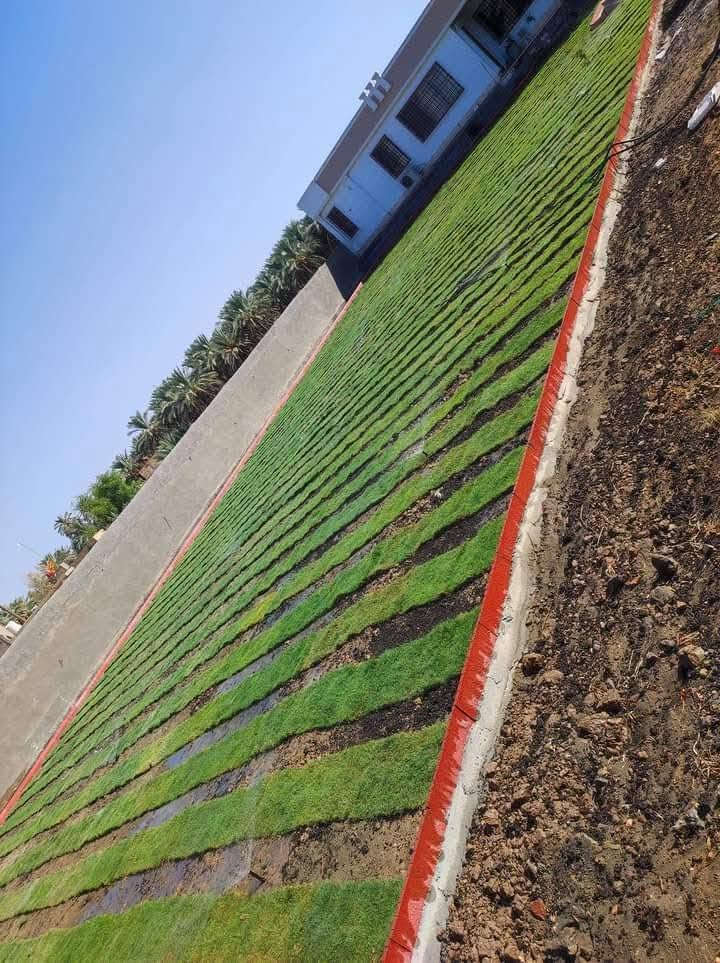 🌳 ثيل طبيعي من أجود الأنواع.. خضرة تدوم وأناقة تبهج! 🌳
مناسب للاستخدام في:
🏡 المنازل | 🌿 الحدائق | ⚽ الملاعب | 🏢 الدوائر | 🏗️ المشاريع الاستثمارية

🟢 أنواع متوفرة لدينا:
فرنسي – إيطالي – أمريكي – هندي – إسباني – إنكليزي
💚 نوعيات ممتازة بأسعار مناسبة جداً
📦 وقابل للتفاوض للكميات الكبيرة

✅ تجهيز كميات كبيرة للمشاتل والملاعب
✅ كادر متخصص بالزراعة والتركيب السليم
✅ نوصل لك لباب البيت، بأسرع وقت!

📞 للحجز أو الاستفسار تواصل معنا الآن

***********
#ثيل_طبيعي #خضرة_دائمة #زراعة_ثيل #ملاعب #مشاتل #أسعار_تنافسية
