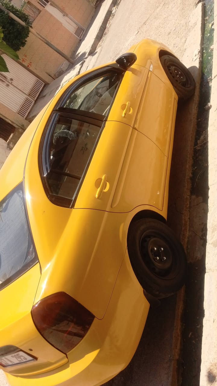 اكسند مديل 2007ااسياره بسمي سنويه جديده لي 2030 كاربون بانزين بيها  سياره جاهزه مكينه 16 كير توماتيك جامات كهرب وايرمنيه كلها شغاله تبريد ثلج السياره مابيها طخه بيها جوه دبه الماي فقط مابيها خيسان السياره يعوزها ملحضتين فقط
السعر 75 
***********
***********
خابر وتدلل 
اكسند مديل 2007ااسياره بسمي سنويه جديده لي 2030 كاربون بانزين بيها  سياره جاهزه مكينه 16 كير توماتيك جامات كهرب وايرمنيه كلها شغاله تبريد ثلج السياره مابيها طخه بيها جوه دبه الماي فقط مابيها خيسان السياره يعوزها ملحضتين فقط
