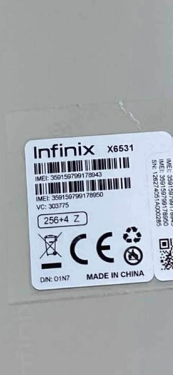 السلام عليكم مبايل البيع انفنكس i50
مكان بصره 
السعر 170وبي مجال 
***********
