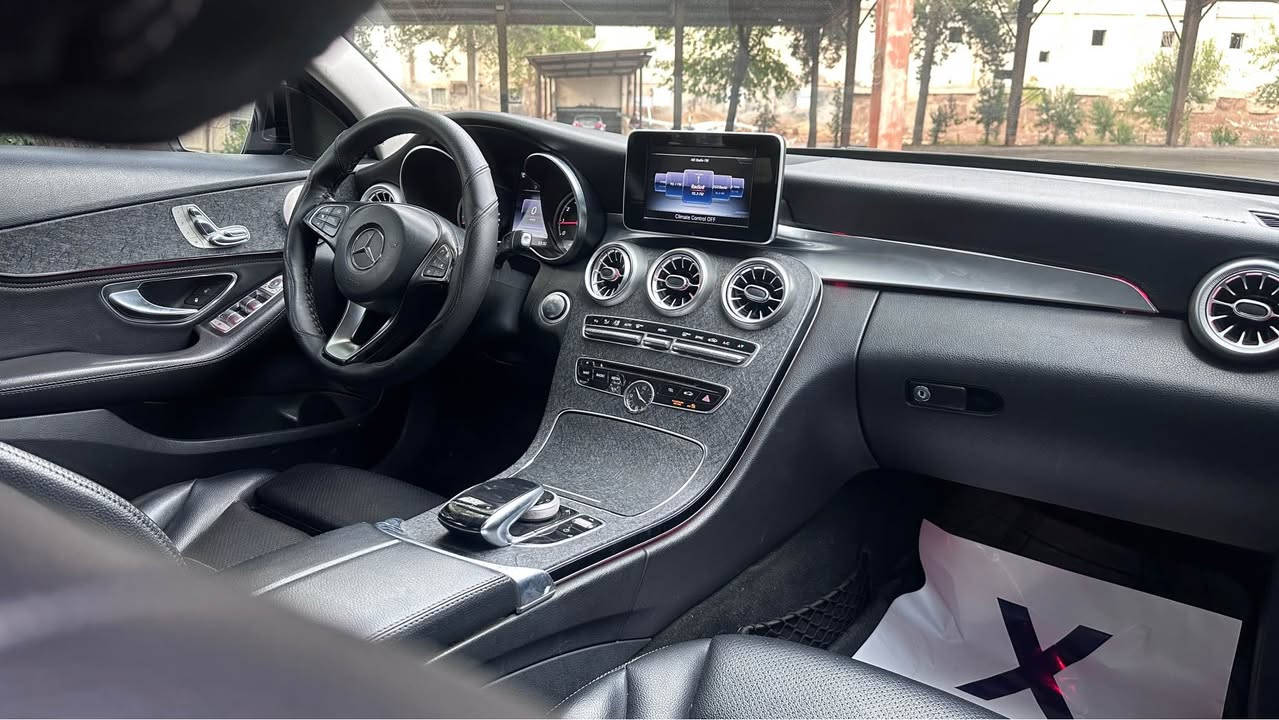 Marsedes C300 2016
2.0 turbo
✅ کلین تایتل
✅ بێ بۆیاخ دەعامیشی بۆیاخی نییە
✅ بێ پارچەگۆڕین
✅ بێ سارد
✅ تەنها نیو چەمولەغی دواوە بۆیاخە بی ناوگرتن
✅ فول فول مواسەفات بەس سلاید نییە
✅ ناوی کامل LED واتە AMG 63
✅ هەموو سێرڤسیکی کراوە
✅ یەک دینار مەسرەفی تێدا نییە
✅ ویلەکانی+عەتەر AMG یە
✅ڕاداری پێشەوەیە 
✅ئاوێنە فۆتۆ و شەفتە 
✅دەبڵ ماوسە
✅بەسمەیە
✅لایتی پێشو دوای کراوە بە مایباخ
✅مکەبەرەی burmester ئە
✅زۆر کەم ڕۆشتوە یەک دەست📍 ٨١,٠٠٠ کیلۆمەتر
💁🏻سەنەوی تازە تا ساڵی ٢٠٣١ بەناوی خۆمەوەیە 

ئۆتۆمبێلەکە لە هەموو ڕووێکەوە زۆر خاوینو تازەیەو نمونەیە لە جوانیا 

‏***********
مكان سليماني
Mercedes C300 موديل 2016

✅ كلين تايتل (Clean Title)
✅ بدون صبغ نهائياً (حتى الدعاميات أصلية بدون صبغ)
✅ بدون تبديل أي قطعة
✅ بدون بارد
✅ بس نص چملغ خلفي مال سكن مصبوغ، بدون دواخل.
✅ فل كامل المواصفات، ما عدا فتحة السقف (سلّايد)
✅ داخل السياره LED كاملة بتصميم AMG 63
✅ سرفس السياره جديد مابي اي نقص
✅ لا تحتاج إلى أي مصروف
✅ جنوط وعادم AMG
✅ رادار أمامي
✅ مرايا فوتوكروميك مع شيفتات تبديل السرعات
✅ دبل ماوس
✅ بصمة تشغيل
✅ الأنوار الأمامية والخلفية معدلة إلى شكل Maybach
✅ نظام صوتي Burmester
✅ والسياره باسمي اتحمل تحويل و غرامات ماشيه السياره📍 81,000 كم💁🏻 الفحص (السنوية) جديد حتى عام 2031 وباسمي.

السيارة نظيفة جداً من جميع النواحي، بحالة ممتازة، وتُعد نموذجاً في النظافة والجمال.

📞 *********** الرقم بي واتساب

مكان السياره سليمانيه
173 $ السليمانية, العراق
