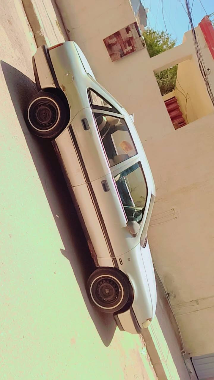 سلام عليكم اوبل فيكترا موديل ١٩٩١للبيع سياره خير من الله نضيفه مالة جاناي مكينه وكير كورله مشروطة حداديه جديده مكاني نجف كوفه للاستفسار الاتصال ***********غير متواجد على الفيس
