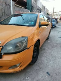 جيلي موبيل • ٢٠١٢ • مكينة ١٨٠٠