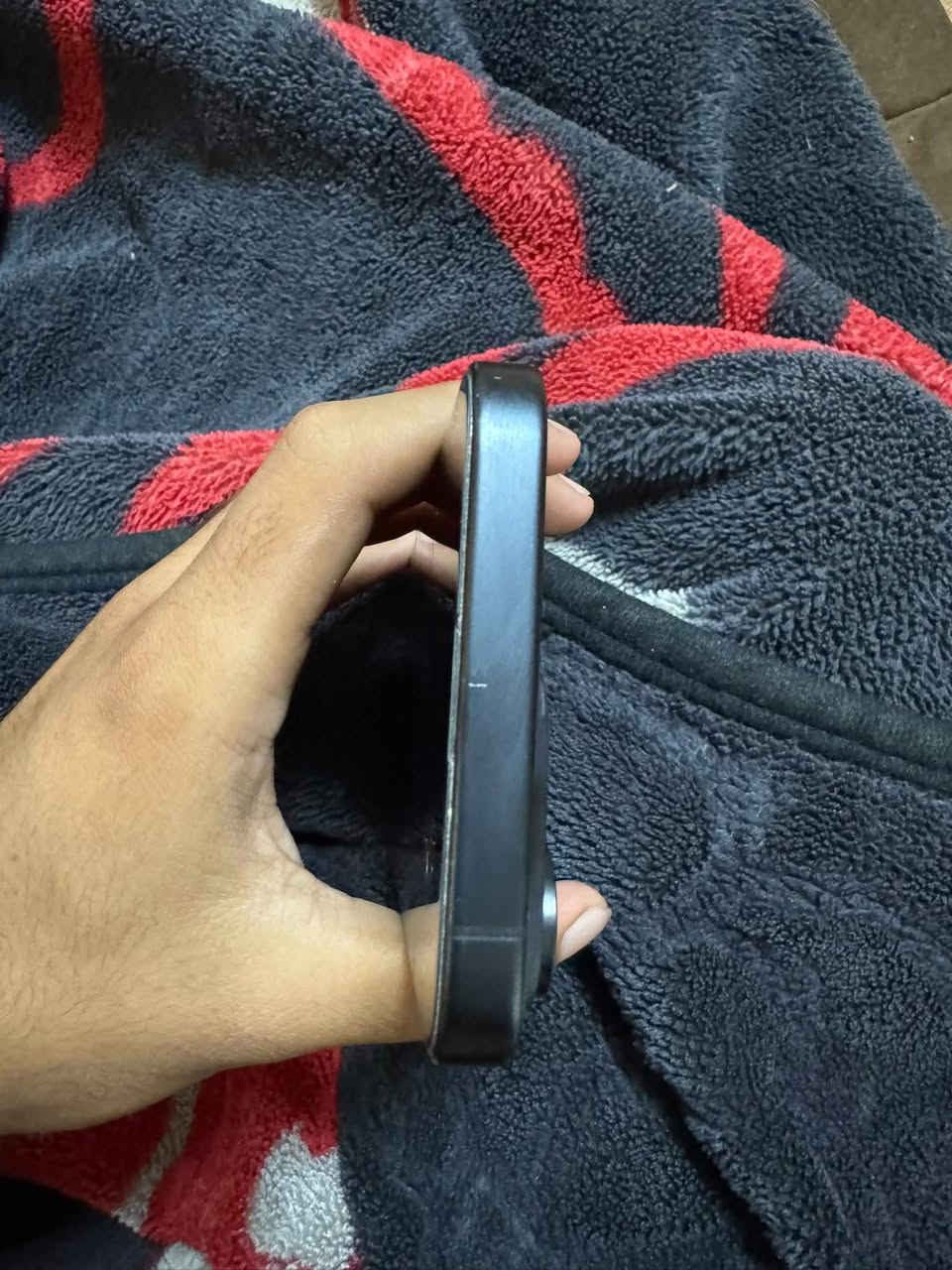 آيفون ١٥ برو ماكس • ٢٥٦ • اسود