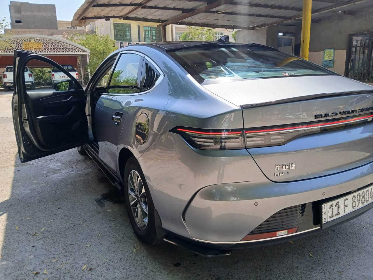 ✨ موديل 2025
ماشيه السياره 20 الف والسونار مرفق بالصور .

🔥 سيارة نظيفة جداً وحالة ممتازة

🔋 هايبرد – شحن + بنزين

⚡ اقتصادية وقوية ومريحة بالقيادة

📌 الفئة: BYD Destroyer

 

💰 السعر: 20 مليون وبيه مجال .

🔥•الإضافات:

* كتات وإضافات رياضية خارجية

* سبويلر خلفي رياضي

* إضافات رياضية للمرايات

* عتبات وجوانب رياضية

* تصميم أمامي مميز وفخم

* إضاءة LED أمامية وخلفية

* داخلية مرتبة ومريحة

اي استفسار متواجد واتساب :  ***********
