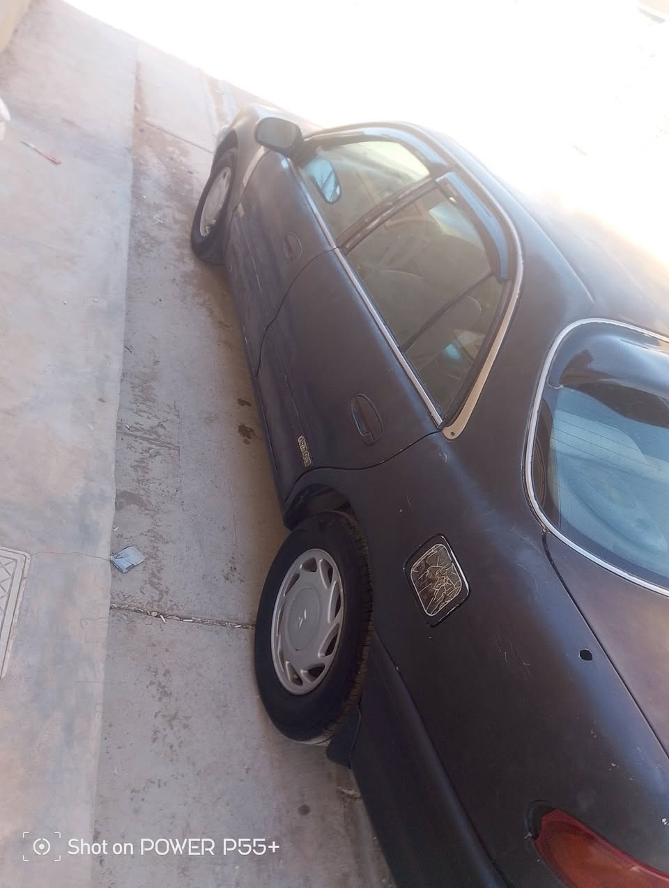 سوناته تو بسمي رقم بغداد كير عادي
مكينه 1800كبر مكينه صدري خلفي امامي كفاله 
تخم تاير جديد جام 4يصعد وينزل كهربائيات كولهه تشغل 
سياره خيو من الله تبريد منضومه كامله بس ما شنو البي واكف سياره نصبتهه تخبل خياسات مابيهه  جارده تريد تصبغه تريد تعوفهه وجرادهه مو قوي مكاني ديالئ بعقوبه الشراي ياخابر ***********

نص مكتوب في الصور:
- Shot on POWER P55+