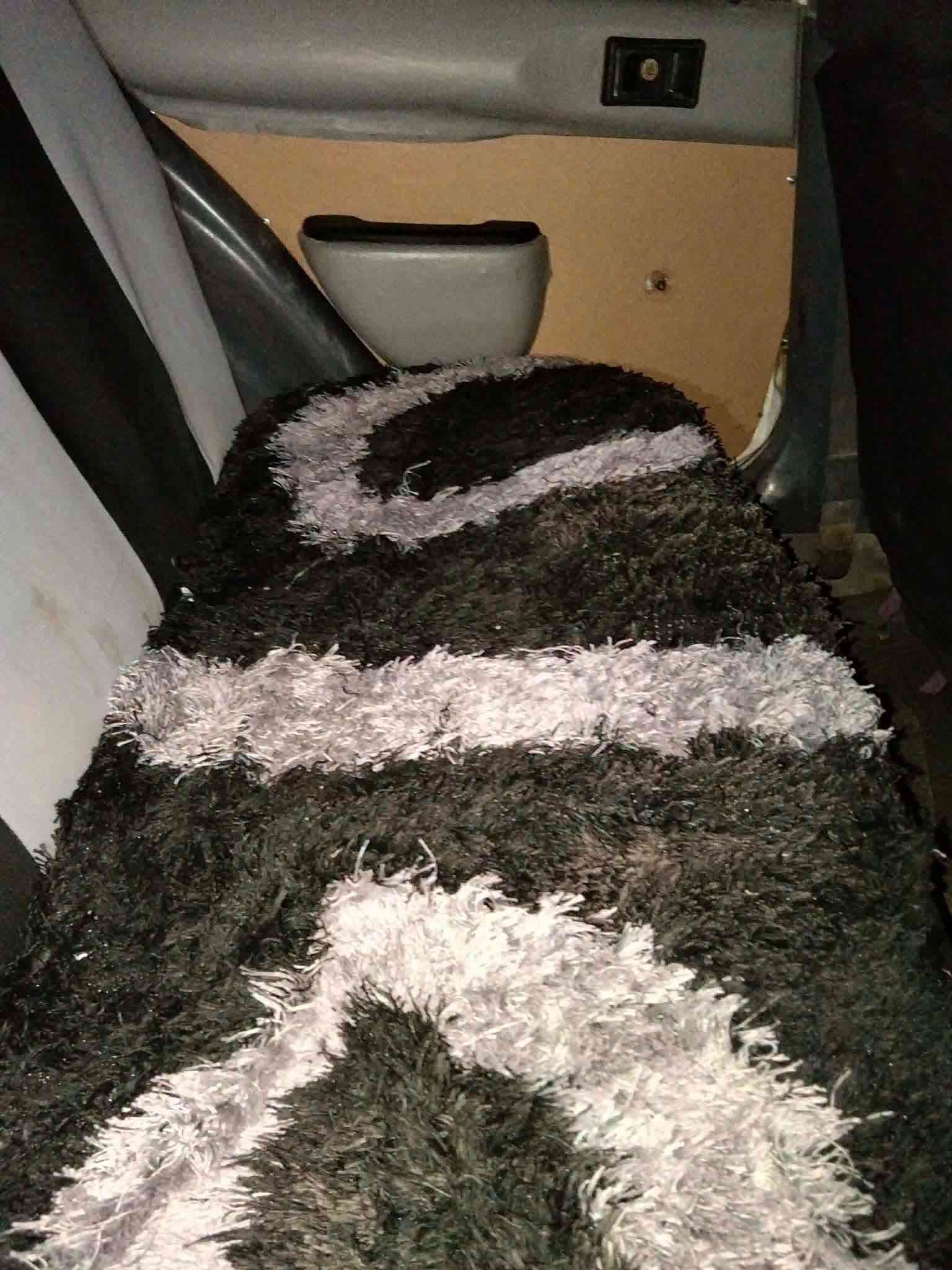 كورلا 96جاهزة مابيهه شي باسمي تحويل رقم انكليزي ب35بلشطره ***********
