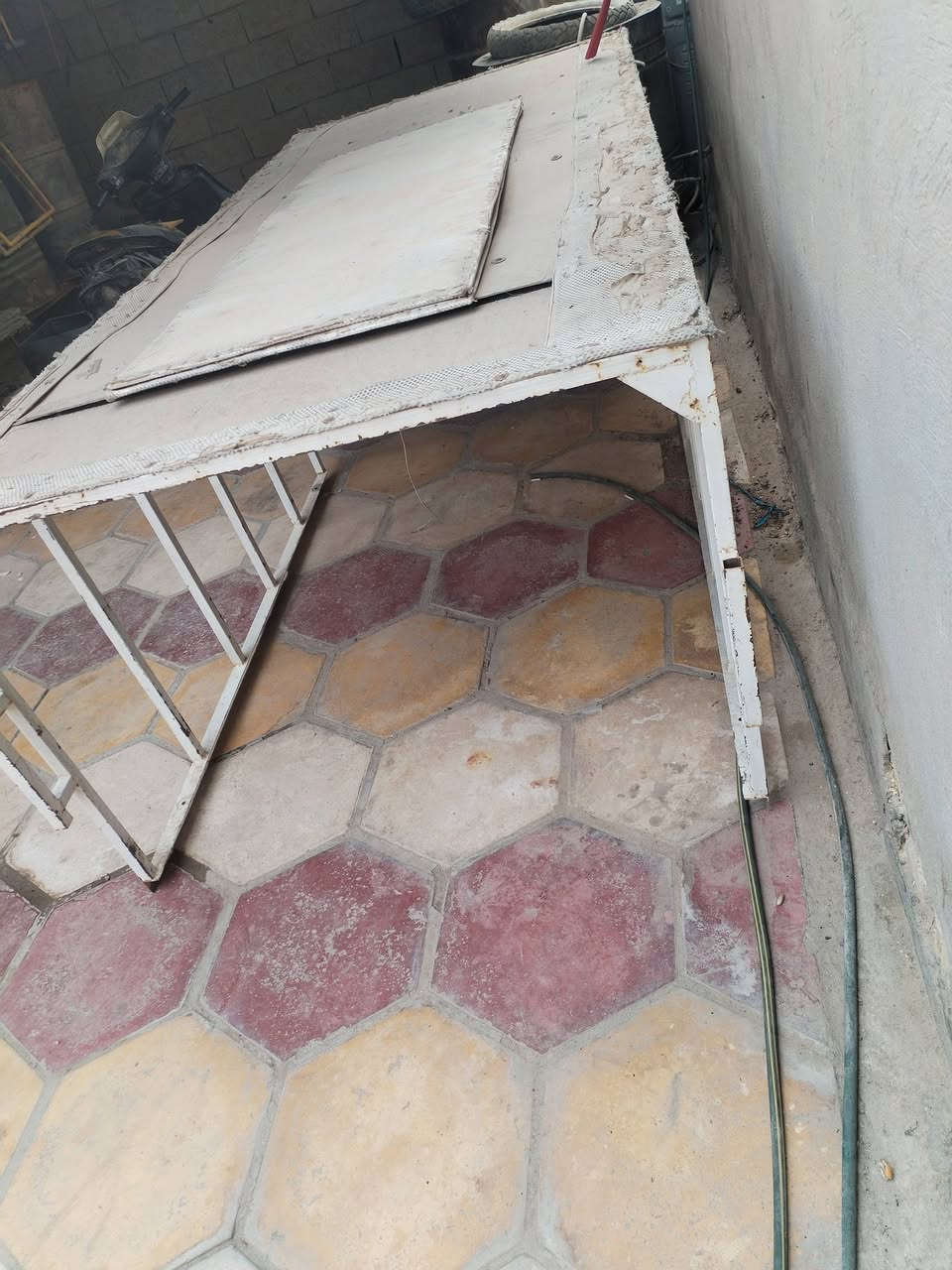 محجر • للبيع • اتصل