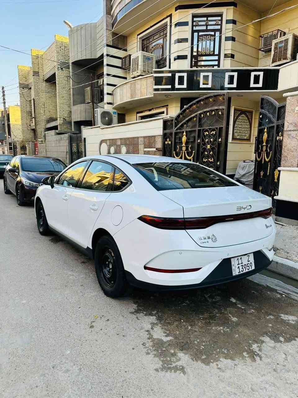 سلام عليكم للبيع بي واي دي 2025 جن بلاص كفاله عامه ما عده شخط زغير ما مبين اله تركز عليه ماشيه ١٨ الكلي وعليها ويل اسود مكاني بغداد حي الجهاد السعر 18و900 وبيها مجال للاستفسار ***********

