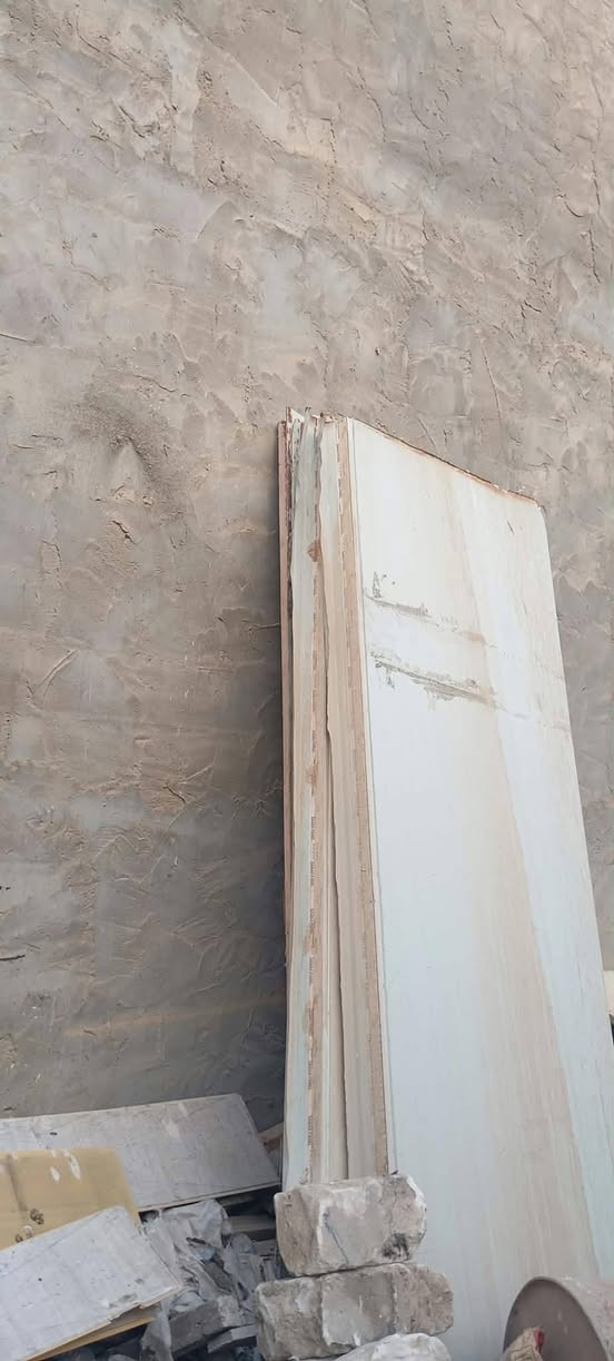 سندويجات • ٤ قطع • ٣م