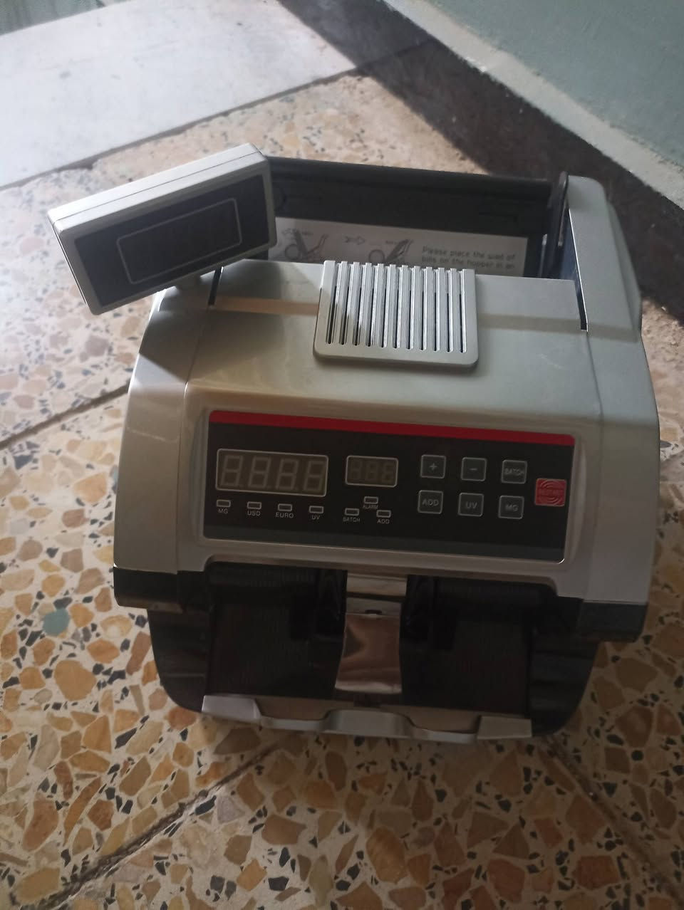 السلام عليكم 
عداد نقود مستخدم نظيف شرط الفحص يم المندوب السعر ٤٥
للاستفسار ***********/***********
يوجد توصيل للمحافظات
