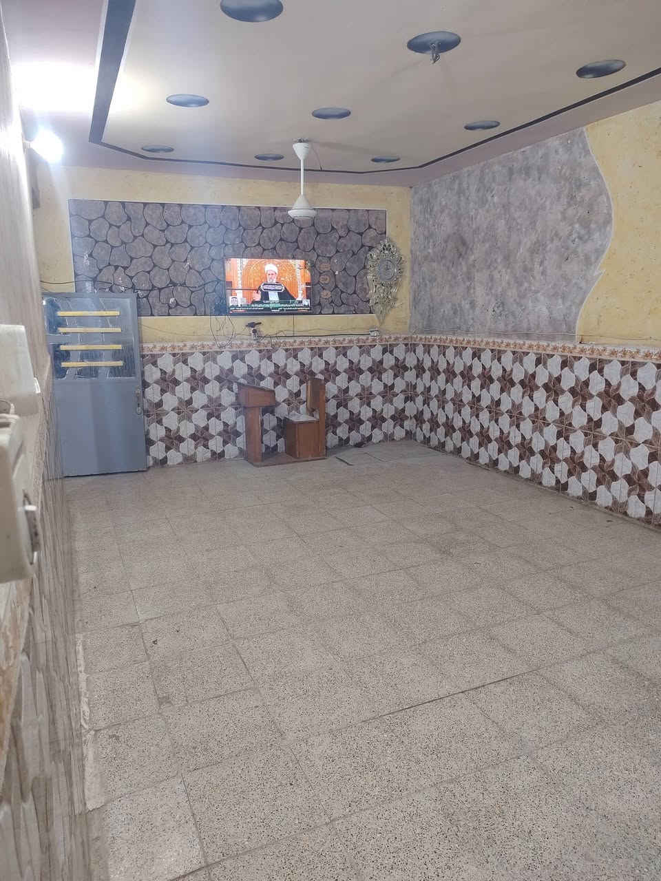 دار للبيع 130
متر قرب معمل الغاز ***********

