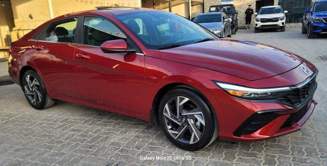 السلام عليكم النترا موديل ٢٥ وارد امريكي ماشية ١٦ الف ع ايدي مستوردها رقم بغداد شهداء بسمي فول مواصفات استخدامي شخصي السعر ١٦٠ للاستفسار ***********
