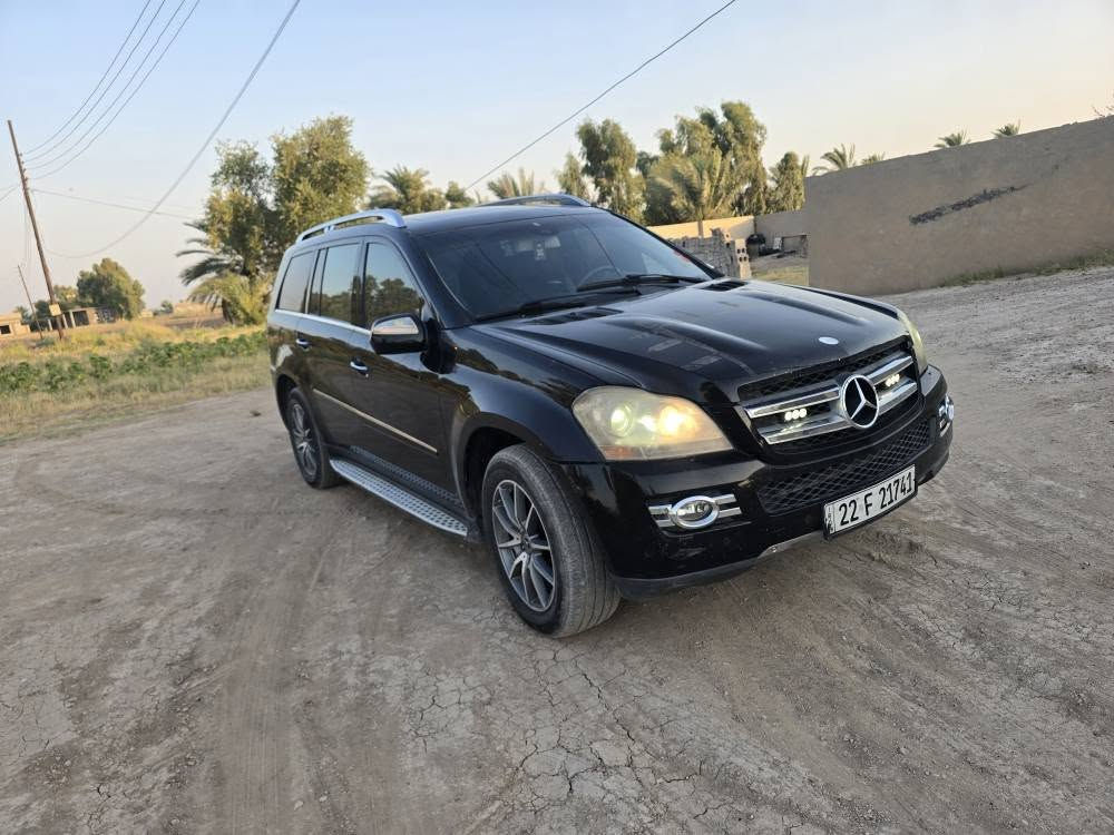 مارسدس GLS450 موديل ٢٠٠٩ خليجي مكفوله كفاله عامه مكينه ٨ سلندر حداديه جاهزه تبريد ثلج قطعتين ٧ راكب فتحه تدفئه كشنات كهربائيه شفتات ستيرن كهربائيه جكات تصعد وتنزل فول ١/١ هزه جديده لبيع او المراوس عنواني قرب سجن ابي غريب رقمي *********** السعر ١٧٠ الفلوجة, الأنبار
