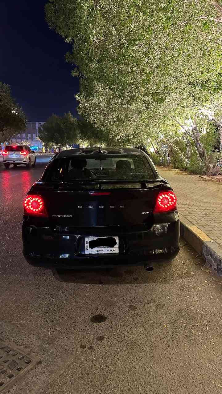 سلام عليكم
دودج اڤنجر sxt) 2013)
•المحرك 2.4L
•گير 6 سرعات
•نظام البريك ABS
•تبريد شغال
•كهربائيات كلها شغالة
•السنوية لغاية 2028
•سعر 85$ و بيها مجال
للاتصال: ***********

