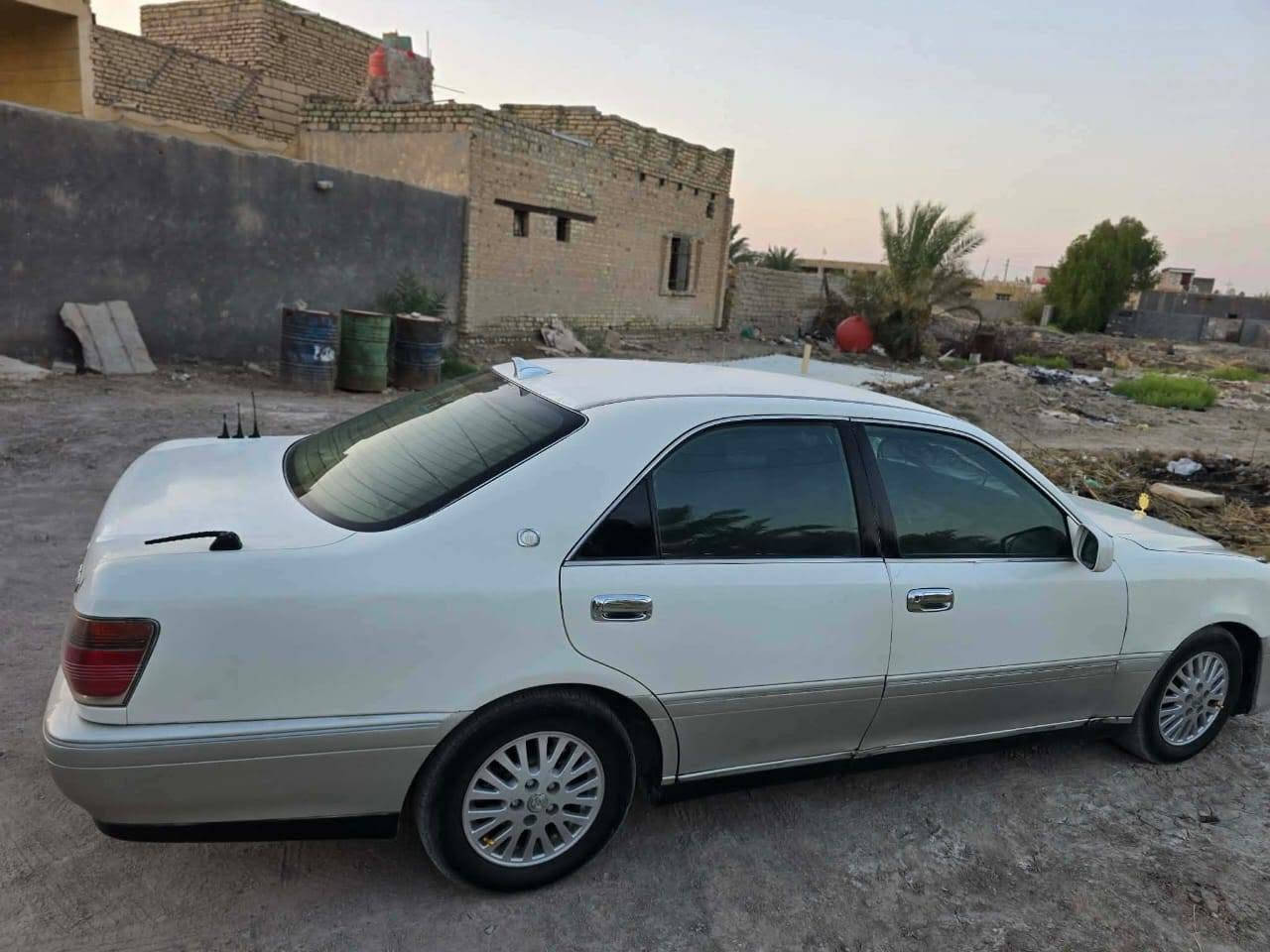 سلام عليكم شباب سياره ادوات  للبيع بيه رقم كركوك مكانه سيددخيل اخوان انه مكلف بل نشر رقم صاحب السياره ***********@@
