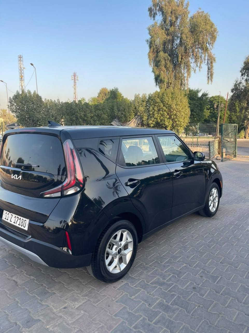 كيا صول مديل 2025 امريكي بدون تبديل صبغ نص بنيد وجاملغ بارد كير محرك كفاله بغداد رقم نكليزي ماشيه 50 الف  نضيفه جدا السياره السعر 140 وبيها مجال العنوان بغداد شارع فلسطين رقم الهاتف *********** بغداد, العراق
