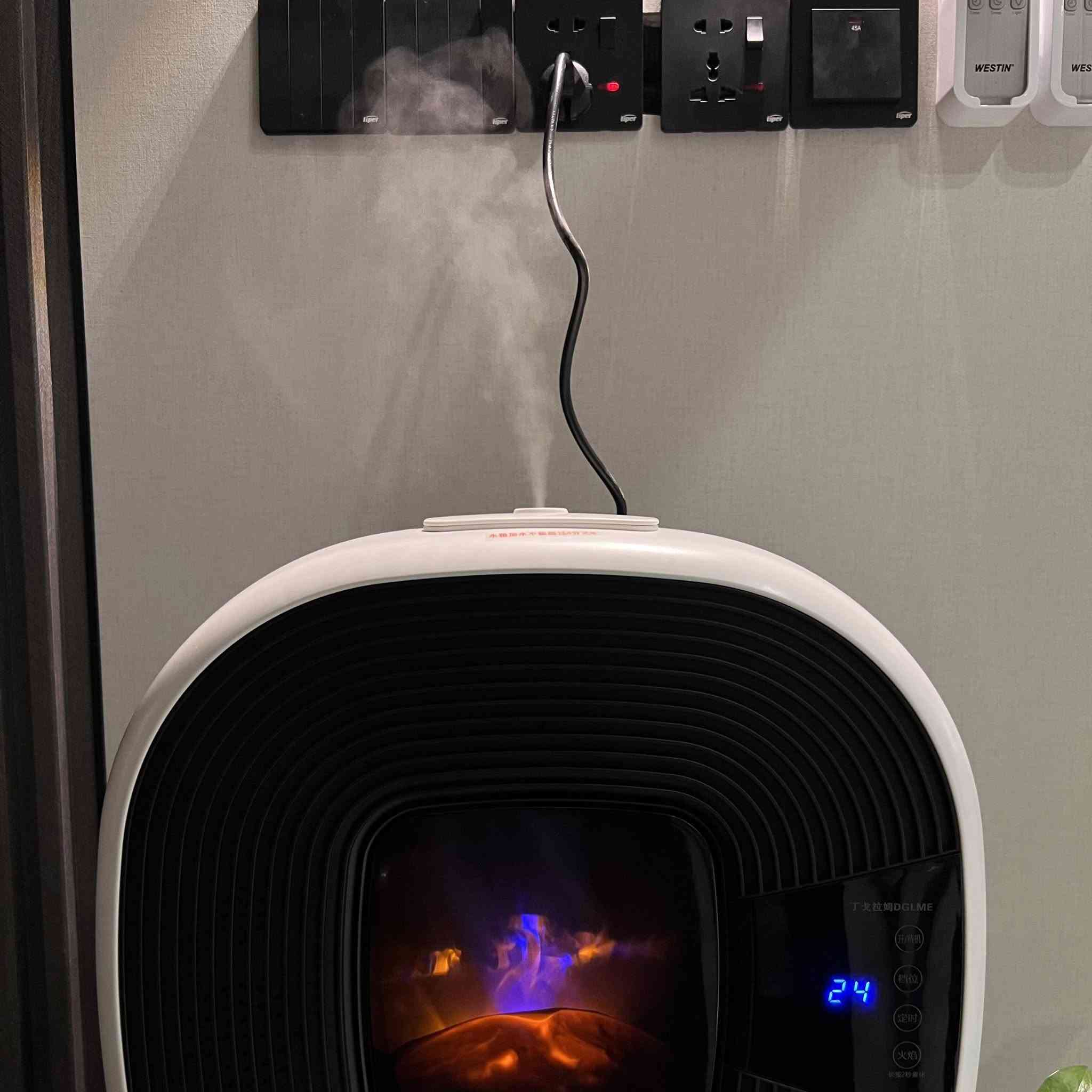 مدفأة SY-200C1 • ٢٠٠٠واط • لهب 3D